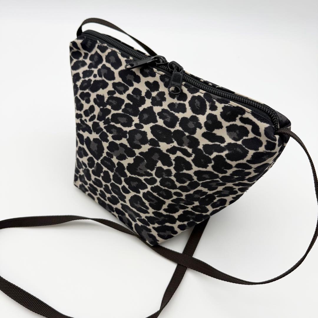 エルベシャプリエ 2885F 舟型ショルダーバッグ Sパンサーブラン ヒョウ