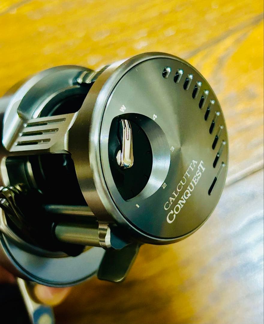 シマノ　19 カルカッタ　コンクエスト　DC 200