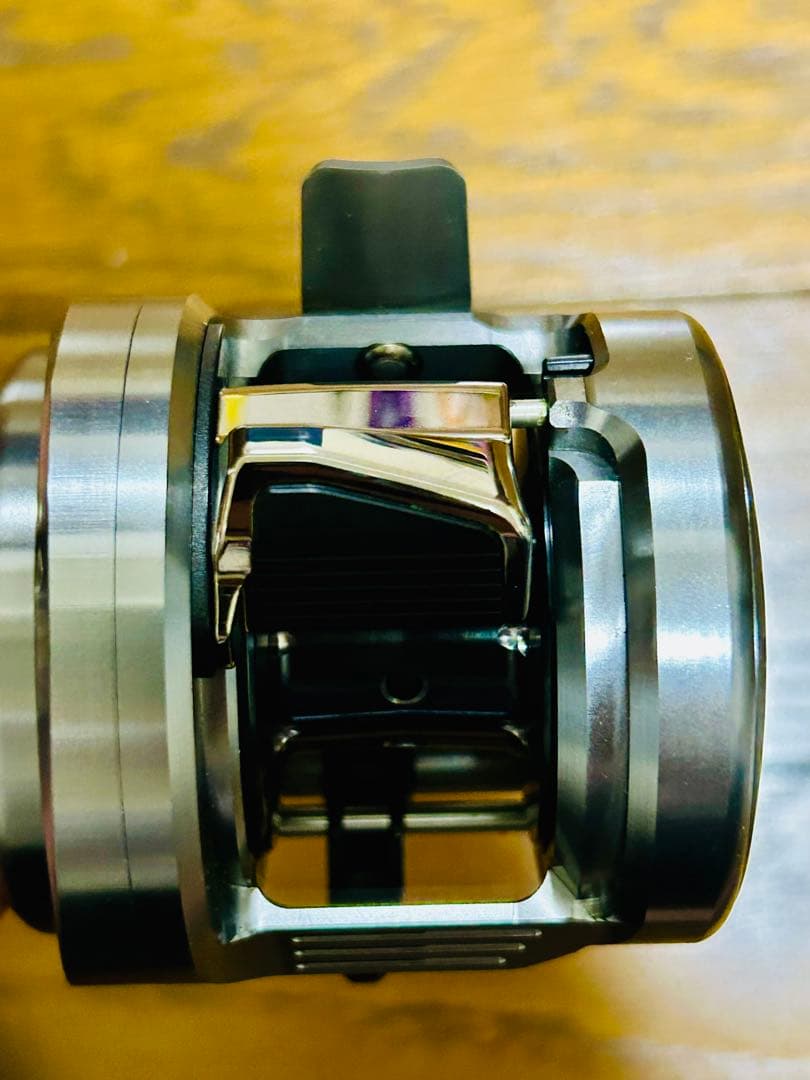 シマノ　19 カルカッタ　コンクエスト　DC 200