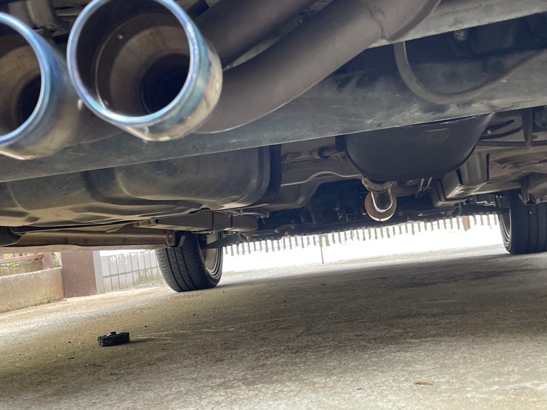 R06A デュアルエキゾーストマフラー