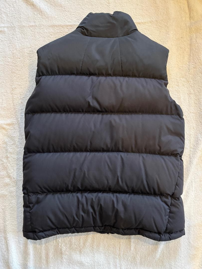 永遠のヴィンテージ！Patagonia 黒 ダウンベスト Sサイズ