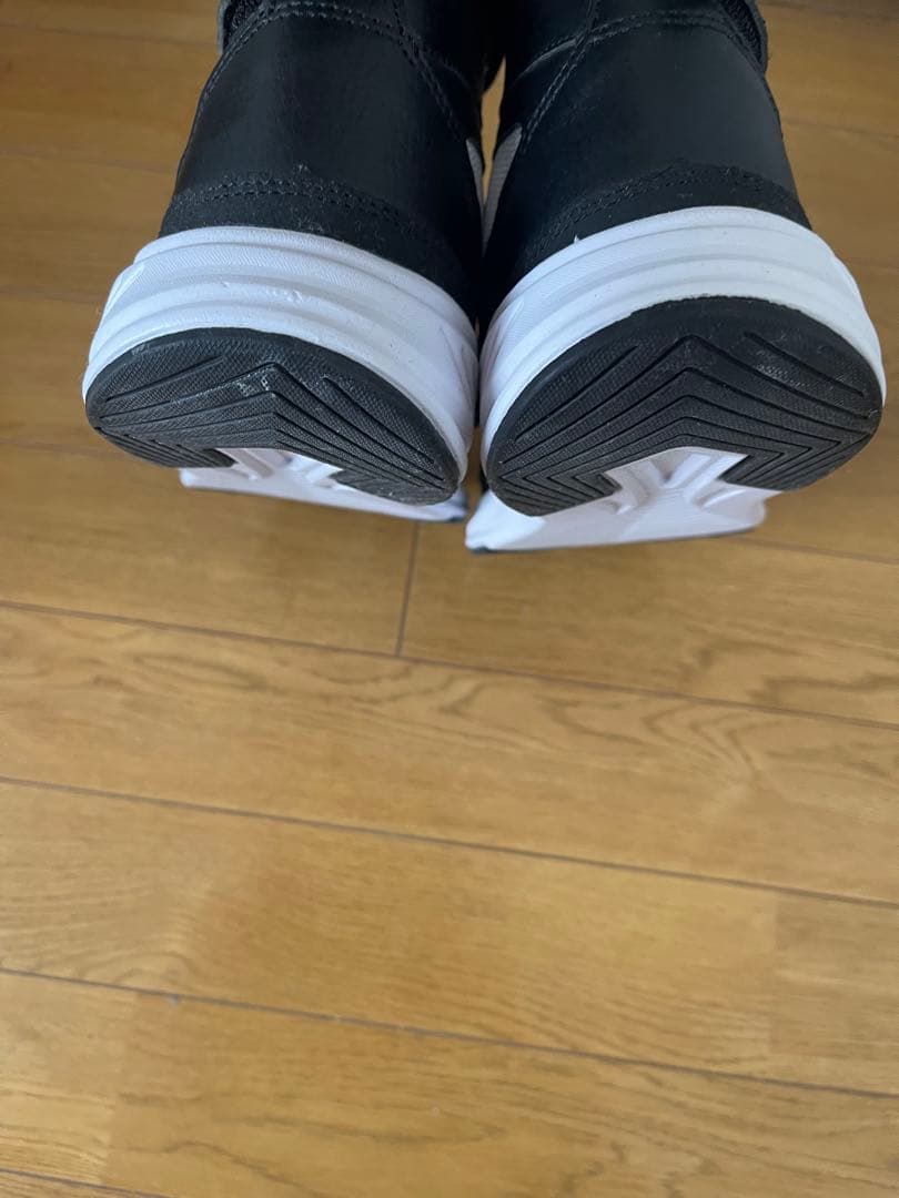 Adams Vトレーナー3.0ブラック/ホワイト24㎝