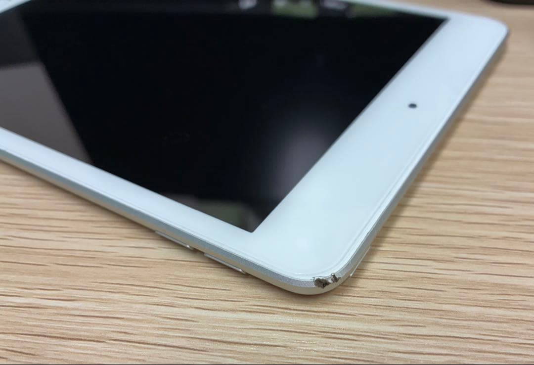 Apple iPad mini 第5世代　64GB シルバー 本体　A2133