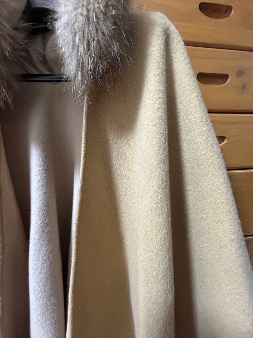 GRACE CONTINENTAL diagram ファー付きポンチョ