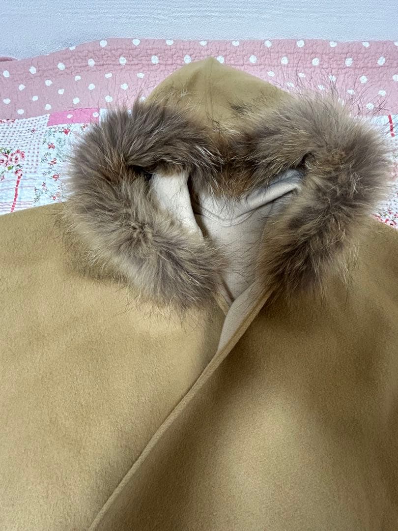 GRACE CONTINENTAL diagram ファー付きポンチョ