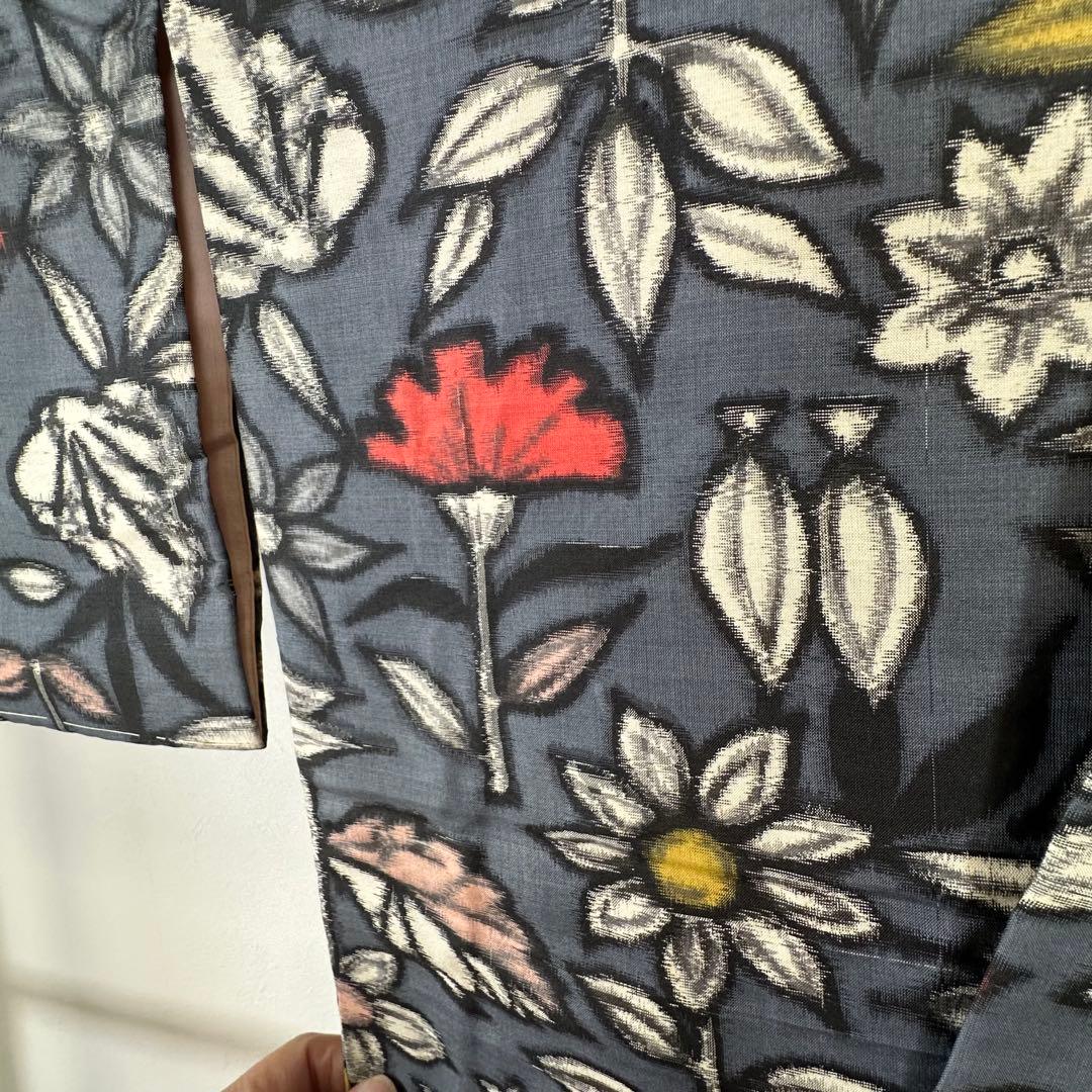 しつけ付　正絹　袷　着物　和装　銘仙　グレー　花柄 レトロ 153 アンティーク