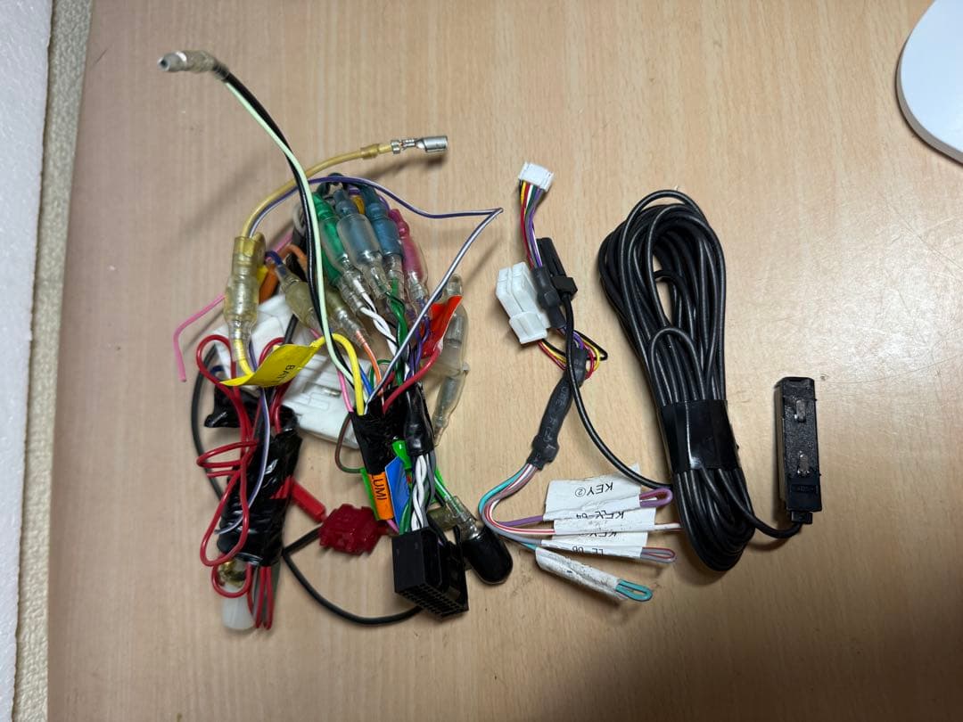 カーナビ MDV-L309W