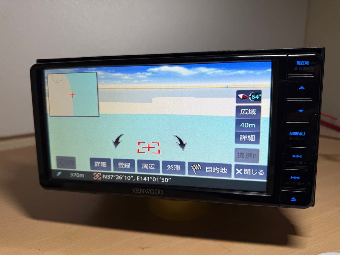 カーナビ MDV-L309W