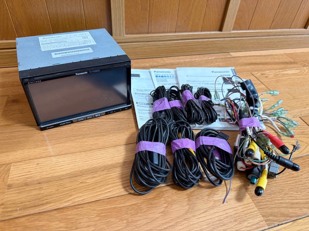Panasonic CN-HW860D strada カーナビ 取説付き