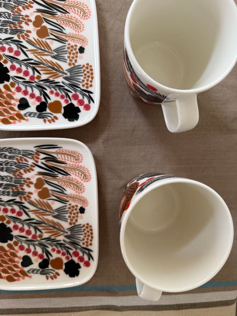 マリメッコ　マグ　プレート　キツネ ケトゥンマルヤ