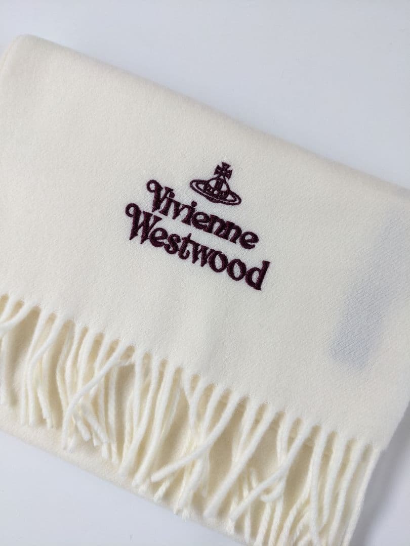 リボン付新品BOXタグ付 ヴィヴィアンウエストウッド ホワイト マフラー