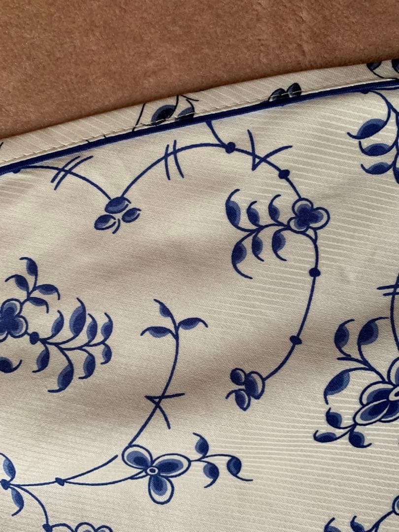 ロイヤルコペンハーゲン円形テーブルクロス