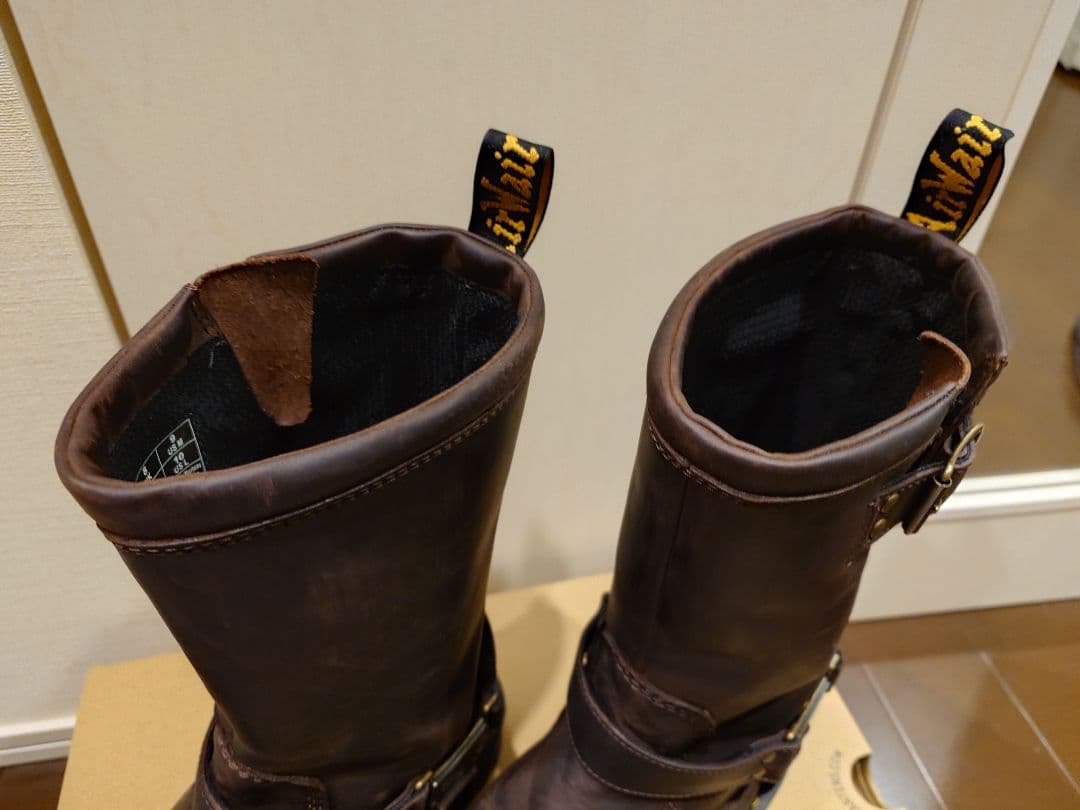 Dr. Martens ANISTONE HI ブーツ UK8 ダークブラウン