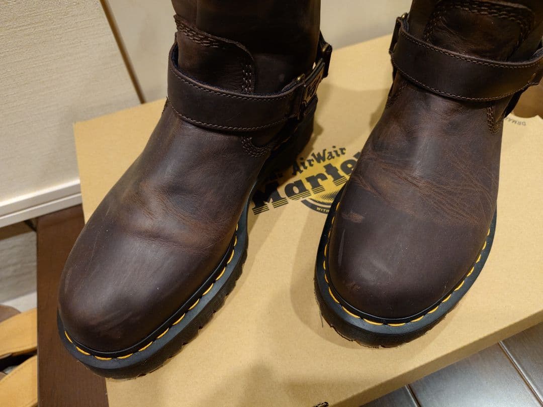 Dr. Martens ANISTONE HI ブーツ UK8 ダークブラウン