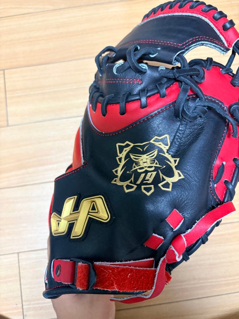 中*様 ハタケヤマ キャッチャーミット 甲斐拓也超限定モデル