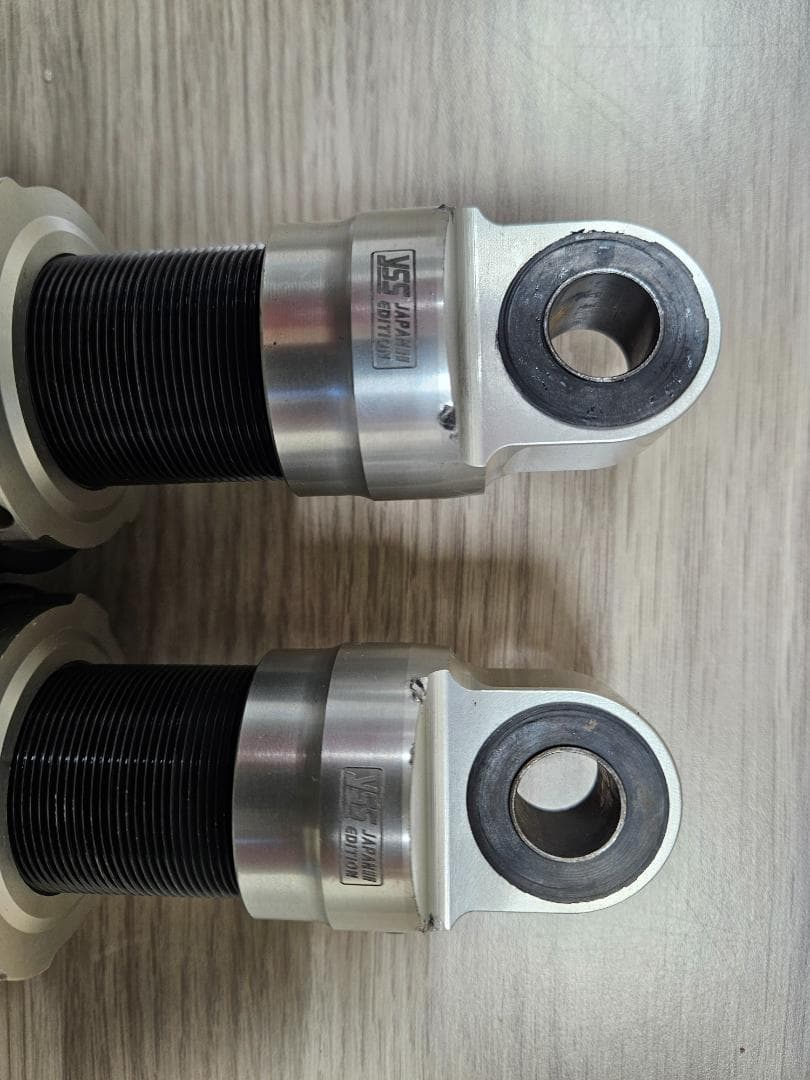 YSS E302　サスペンション　SR400　ローダウン