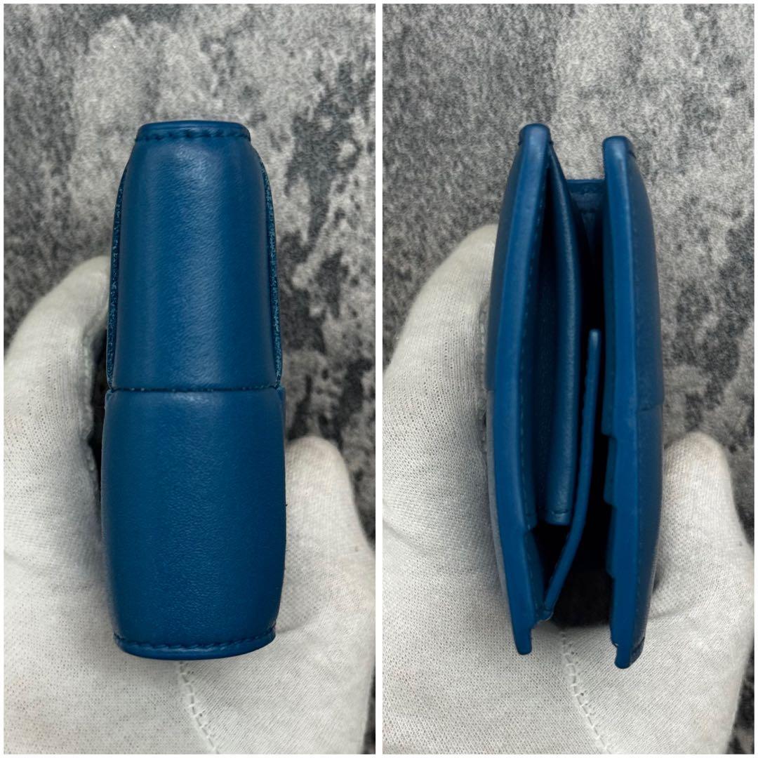 現行 未使用級✨ボッテガヴェネタ カセット マキシイントレ 二つ折り財布 ブルー