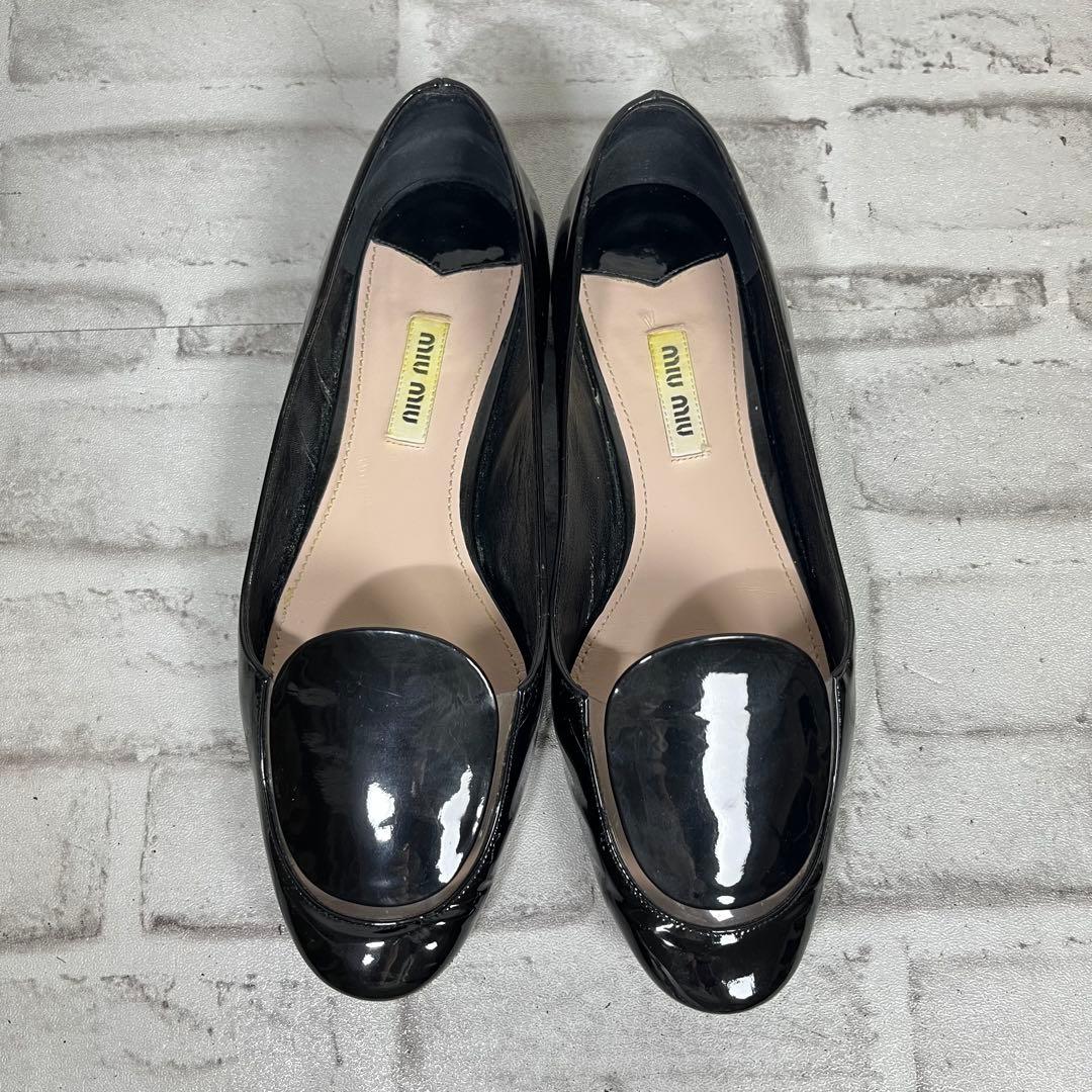 【美品】 miumiu エナメル パンプス ローファー ブラック