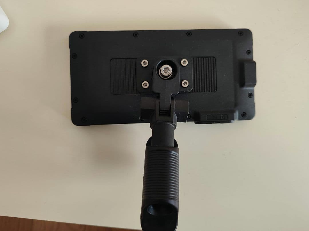 7インチ バックモニタ デュアルカメラ　バイク