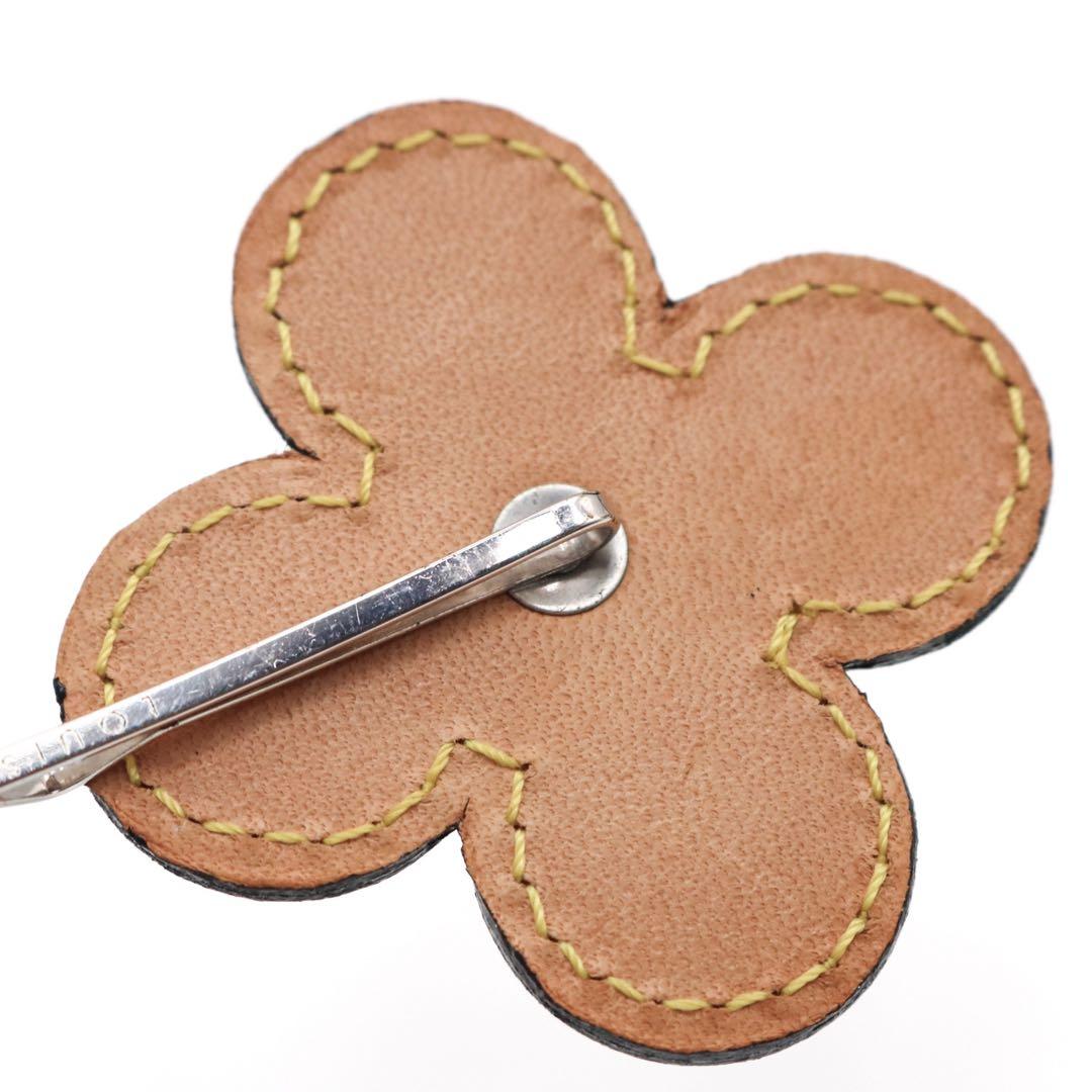 【極美品】ルイヴィトン バレッタ フルール ヴェルニ ヘアピン M92259