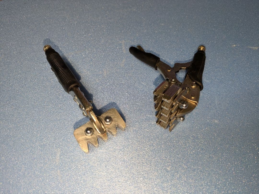 ガット張り機 Wクランプ