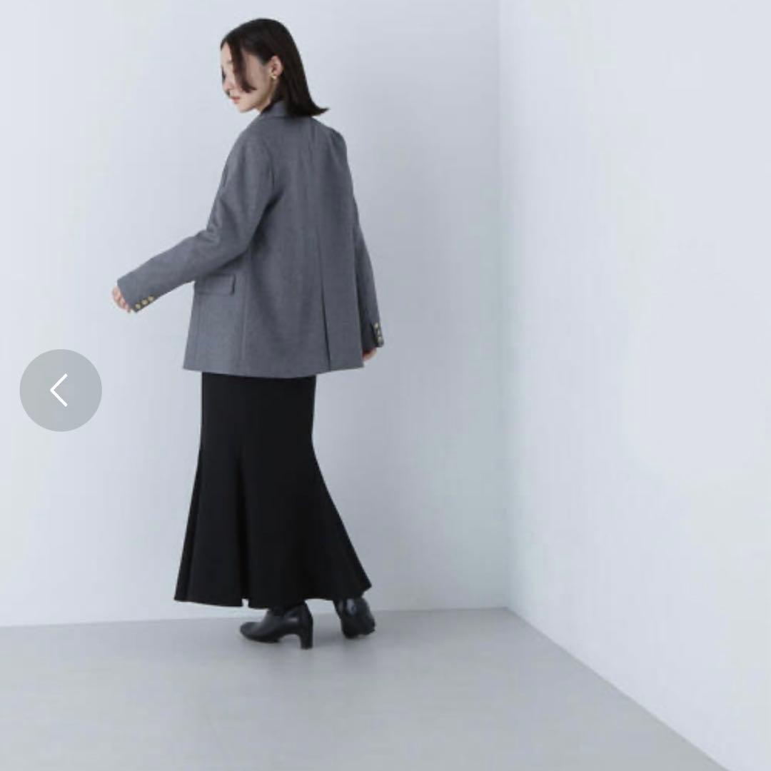 ナチュラルビューティーベーシック　ダブルブレストボクシージャケット グレー