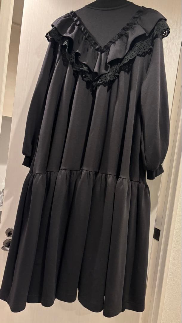 Candy Stripper ワンピース 黒色