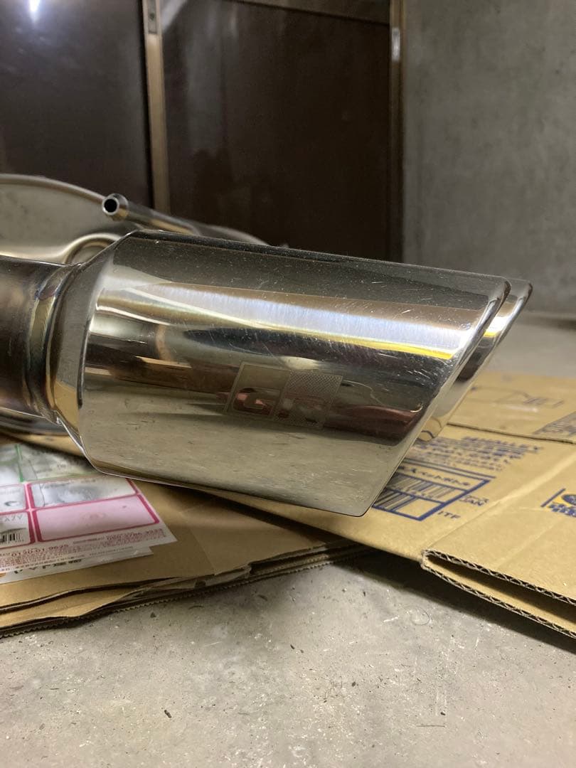 GR86 TRDマフラー本体 4本出し　車検対応　近郊なら手渡しでも可能