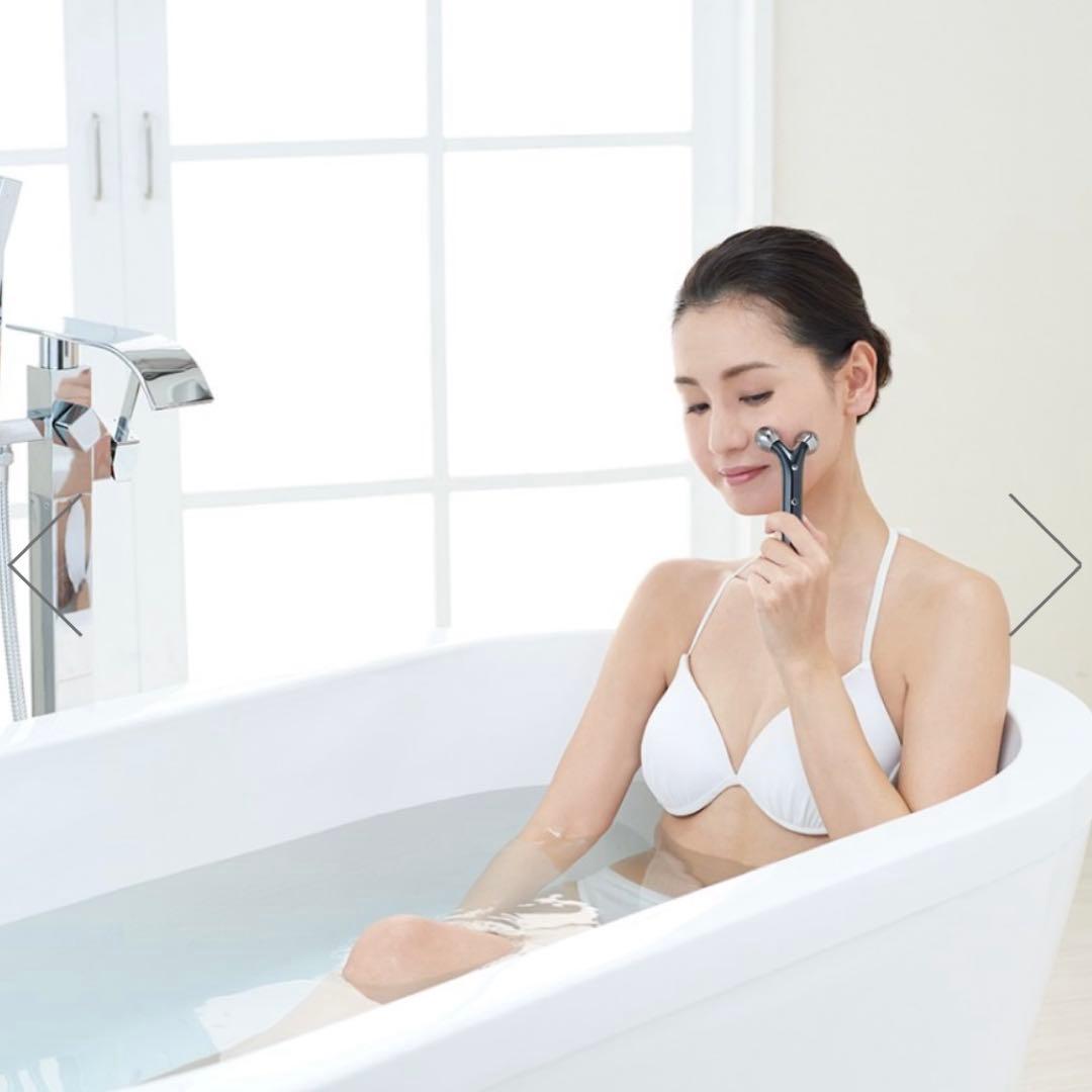 WAVY mini for Salon 美顔ローラー コロコロ