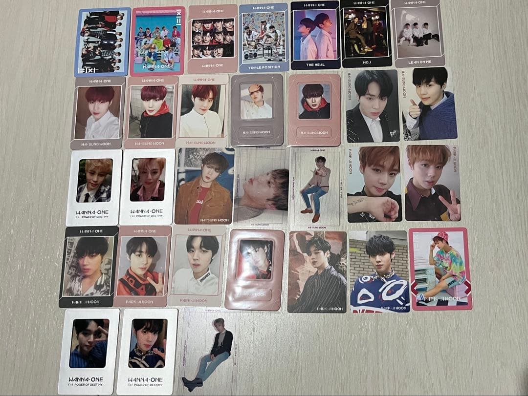 Wanna One アルバム、トレカ、ペンラ セット