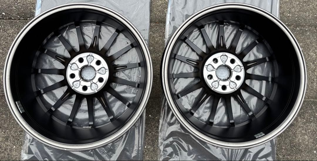 トヨタ GRヤリス純正18インチ ホイール2本セット②