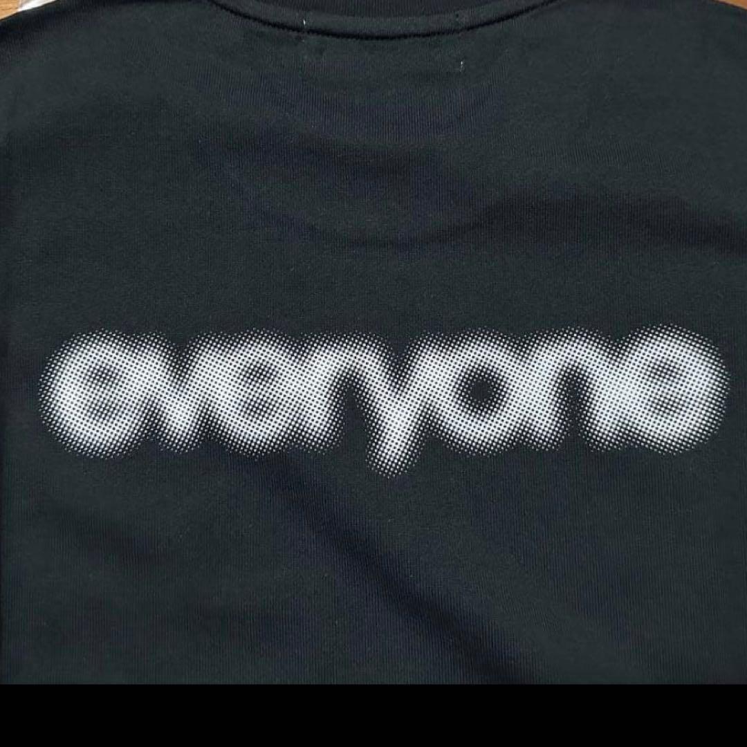 everyone ロンT ぼかしロゴ
