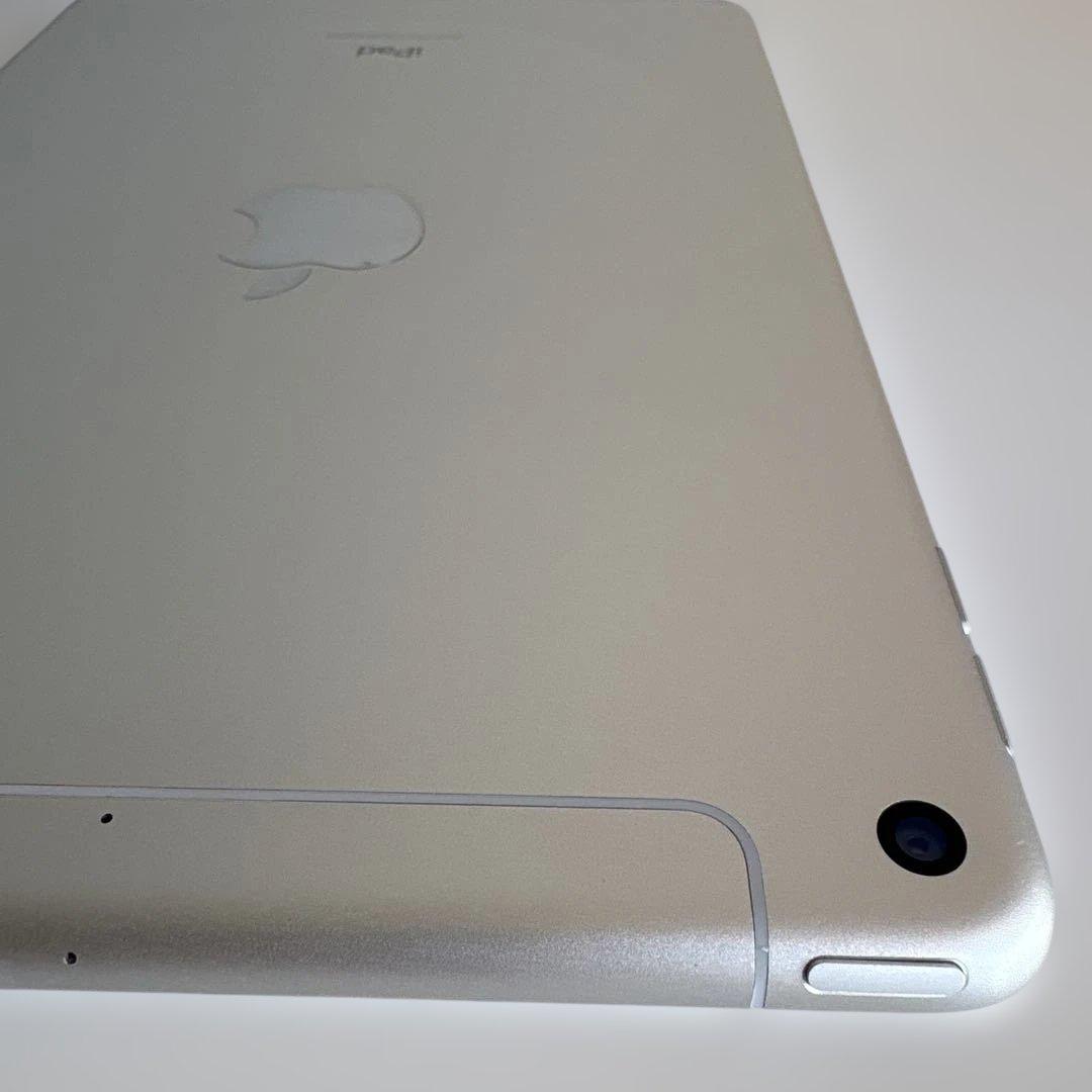 【超美品】iPad mini5 Wi-Fi+Cellular モデル 64GB