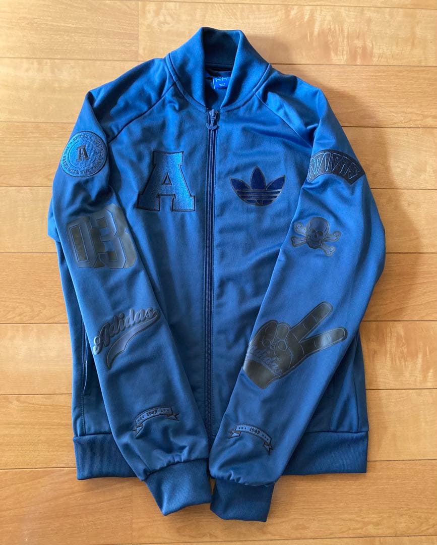 adidasアディダスレディーススポーツ、スタジャン、ジャンパー