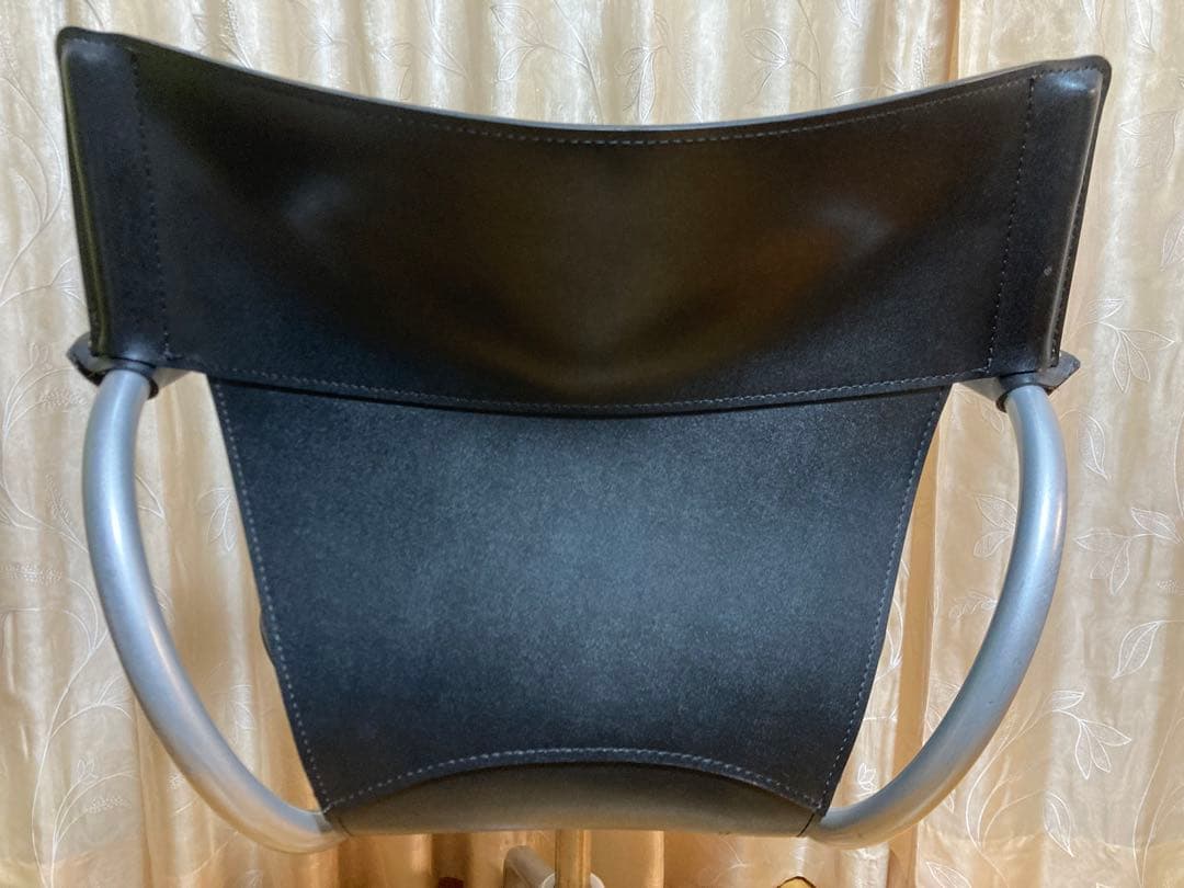 カリモク　karimoku XT 4310BJE チェア