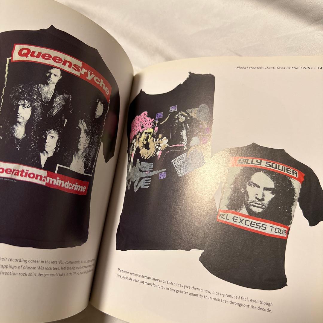 希少　洋書　70〜90'sロック Tシャツ写真集 本 服 エアロスミス