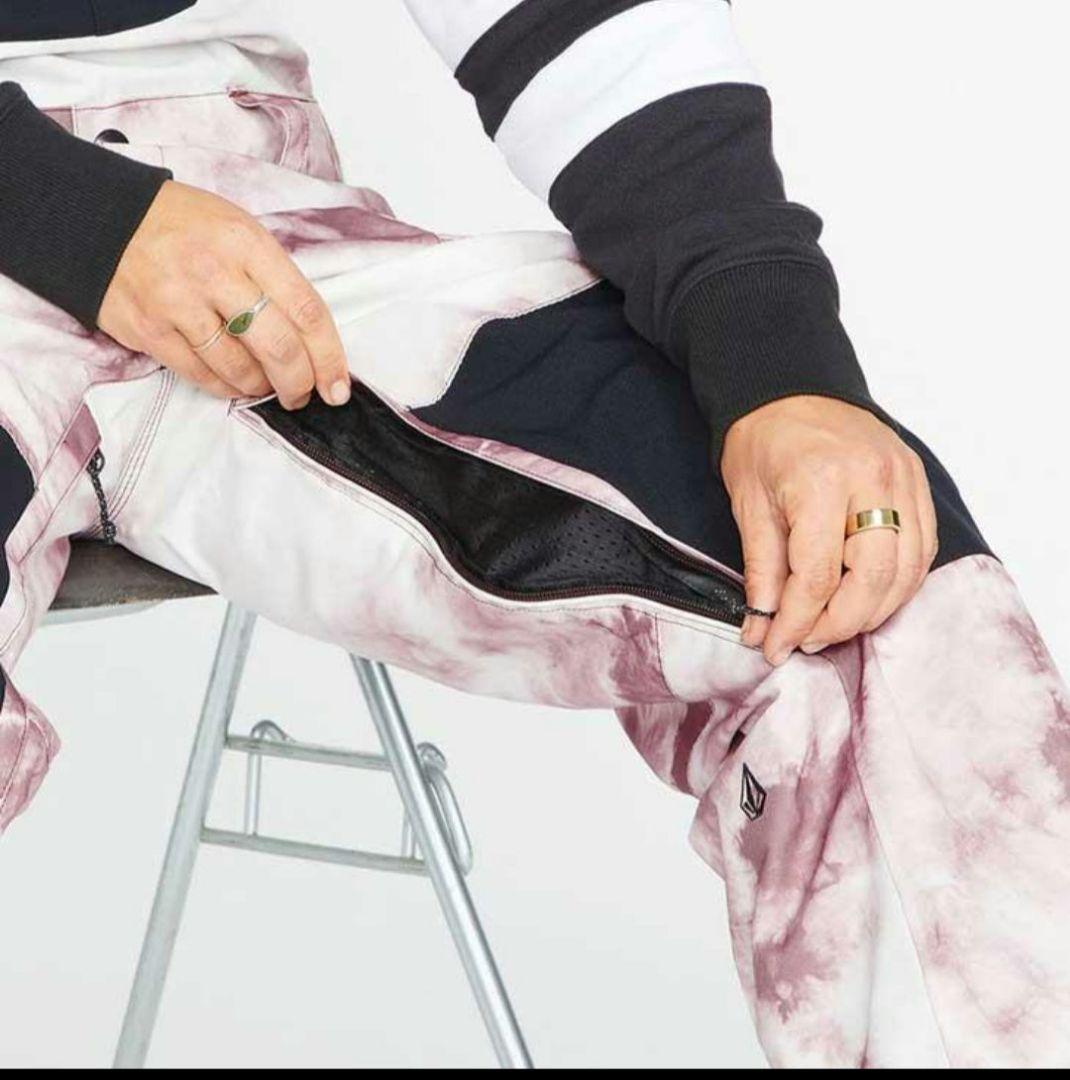 VOLCOM スノーボード ウェア ボルコム 黒