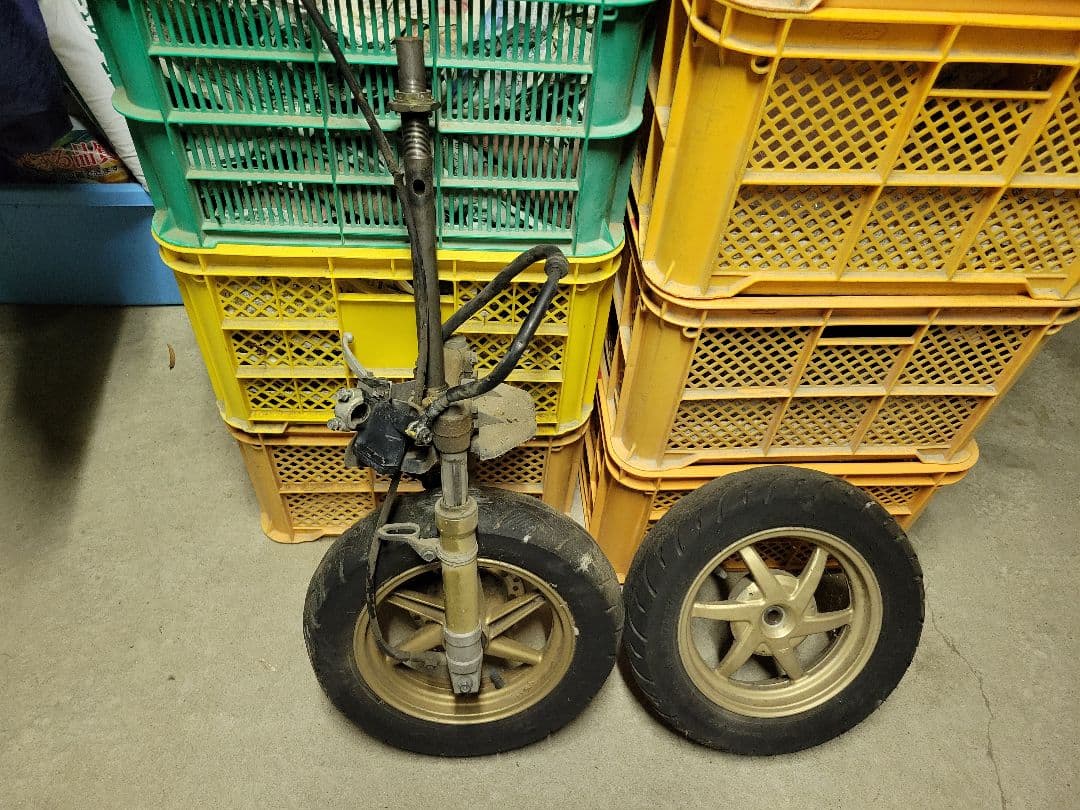 ライブディオzx 足回り