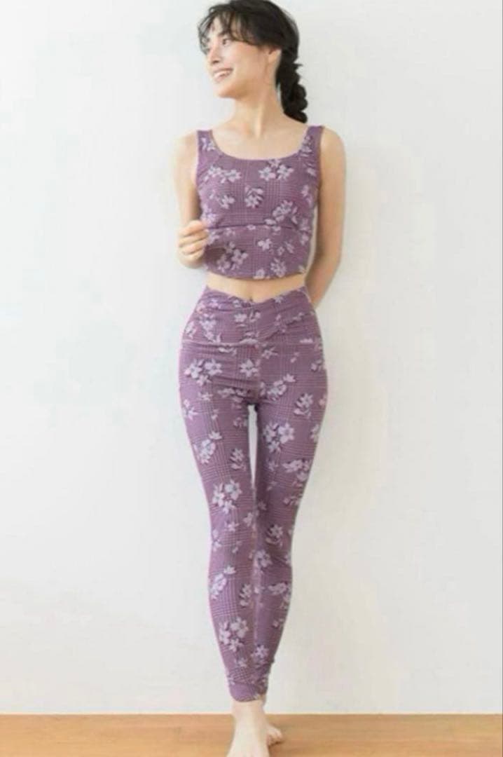 【上下セット】SUKALA チェックビスチェブラトップ&クロスレギンス Mサイズ