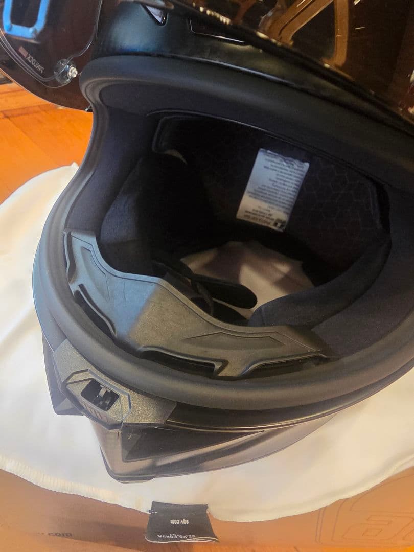 AGV Pista GP RR ヘルメット M