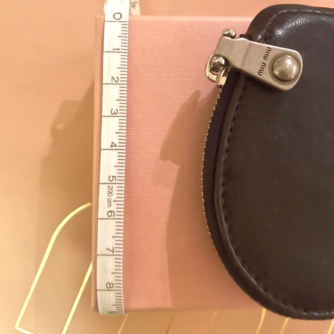 ももももももかMIU MIU ハート型 レザー クリスタル チャーム