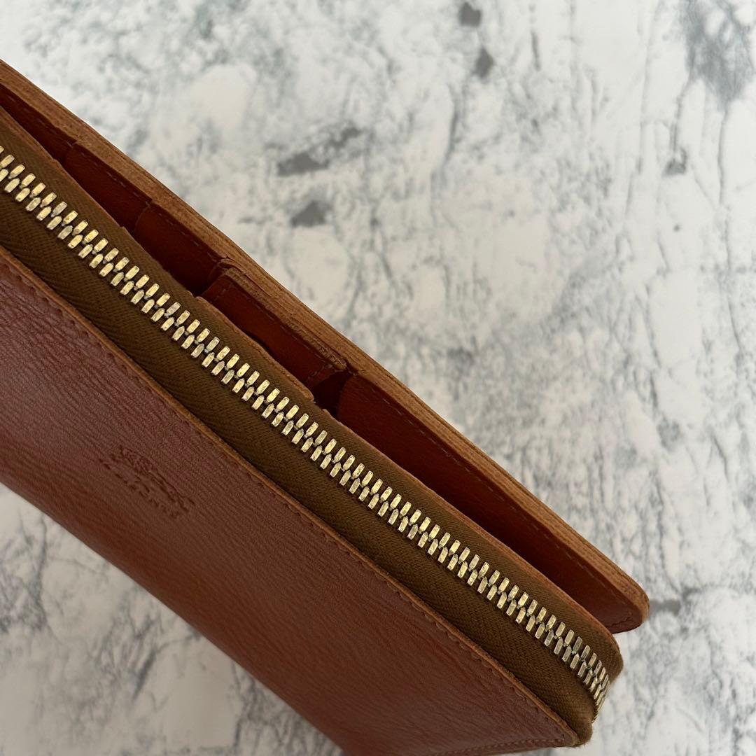 IL BISONTE イルビゾンテ　ブラウン　長財布　ラウンドファスナー