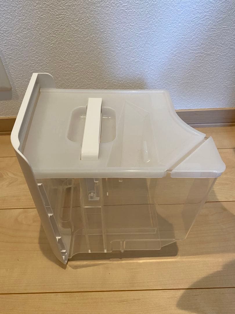 【美品】SHARP シャープ　衣類乾燥除湿機　CV-R180-W ホワイト