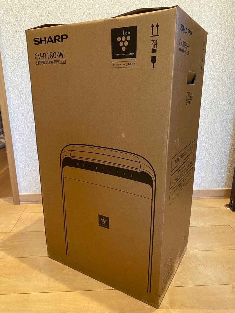 【美品】SHARP シャープ　衣類乾燥除湿機　CV-R180-W ホワイト