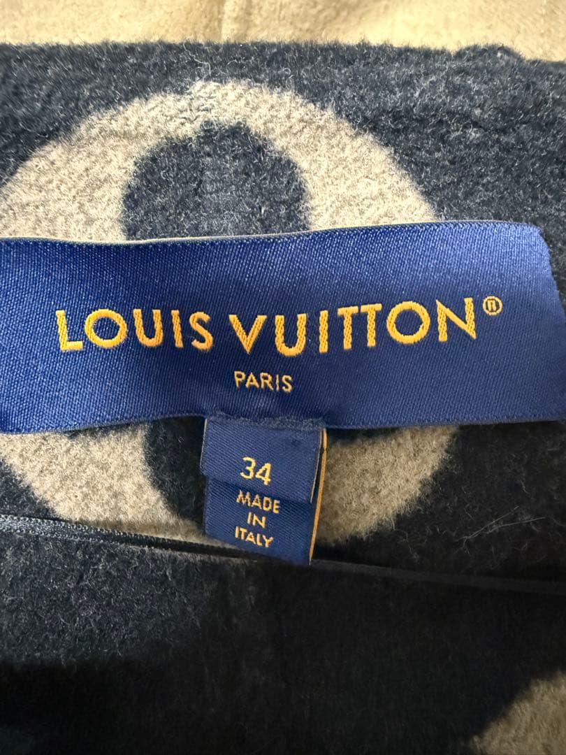 LOUIS VUITTON 34 シグネチャーショートフーデッドラップコート
