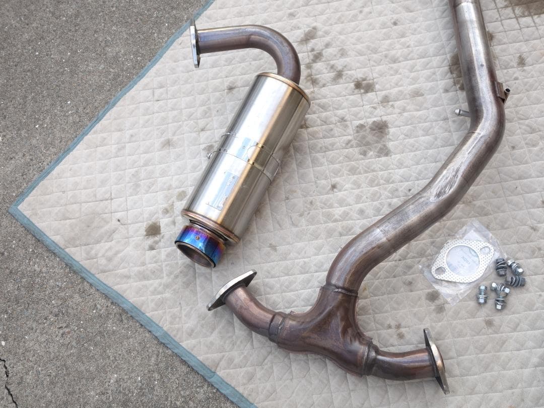 HKS マフラー スぺックL２ zn8 zd8 86 brz zn6 zc6