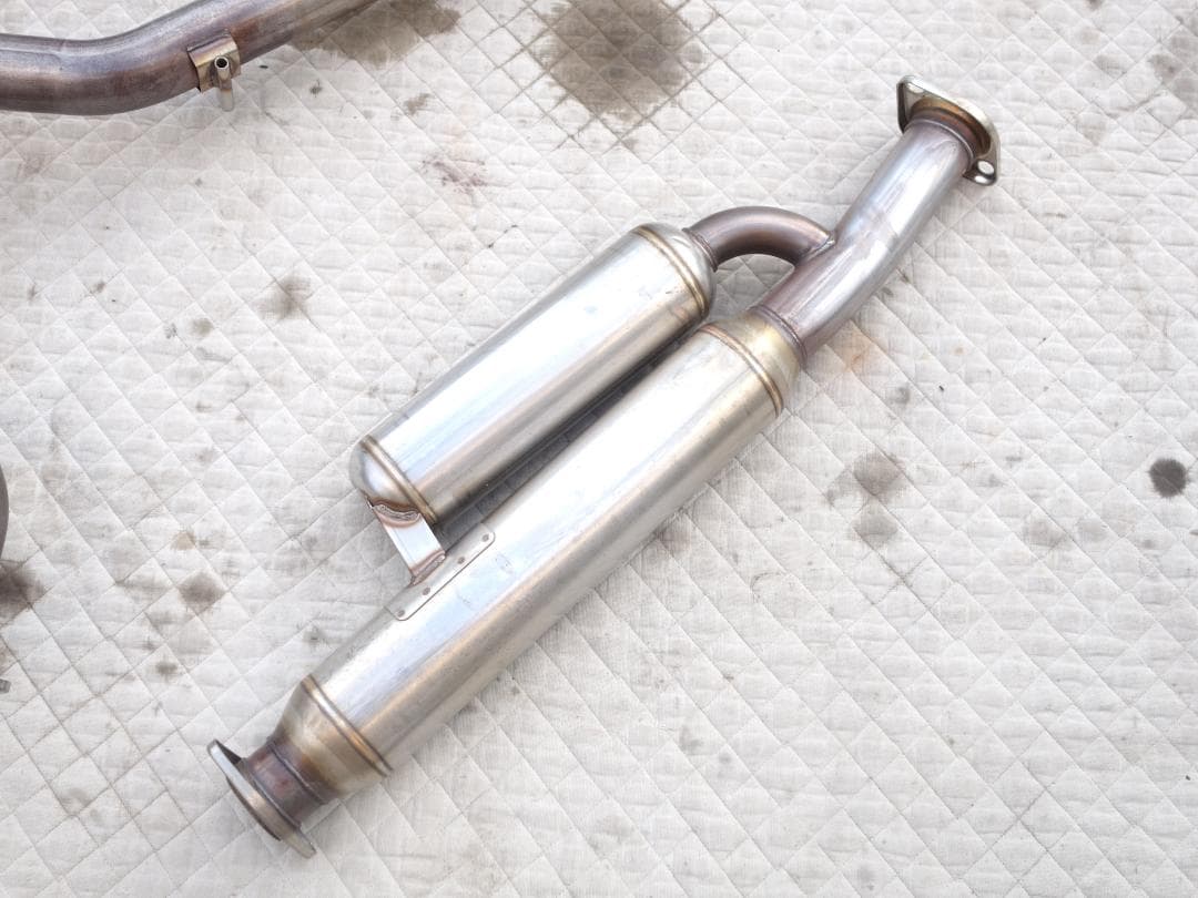 HKS マフラー スぺックL２ zn8 zd8 86 brz zn6 zc6