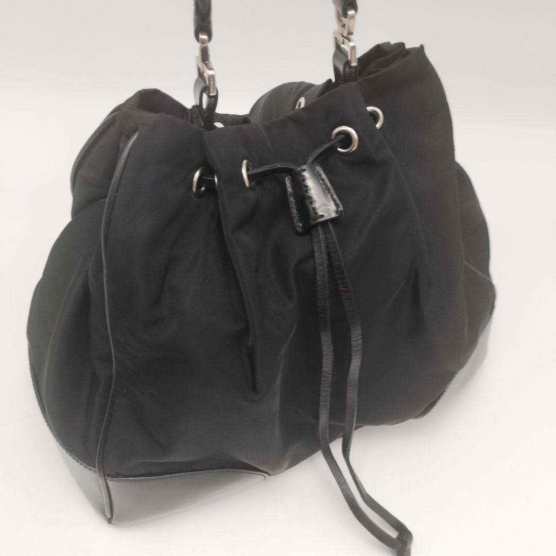 極美品✨プラダ　ショルダーバッグ　ブラック　黒