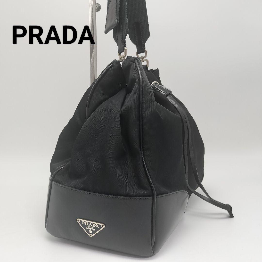 極美品✨プラダ　ショルダーバッグ　ブラック　黒