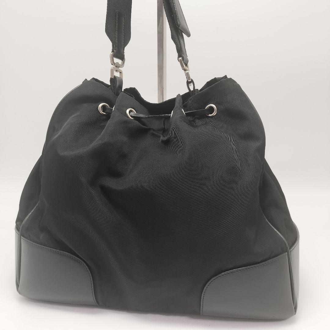 極美品✨プラダ　ショルダーバッグ　ブラック　黒